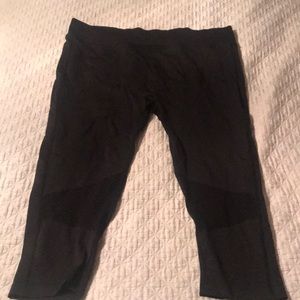 Barely worn, Fabletics workout pants